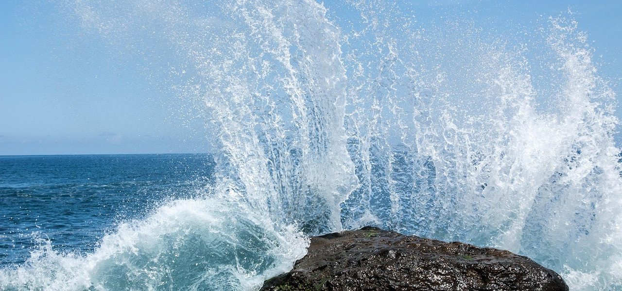 Guía de Playas en Tenerife 2026: De la Arena Volcánica al Paraíso Dorado